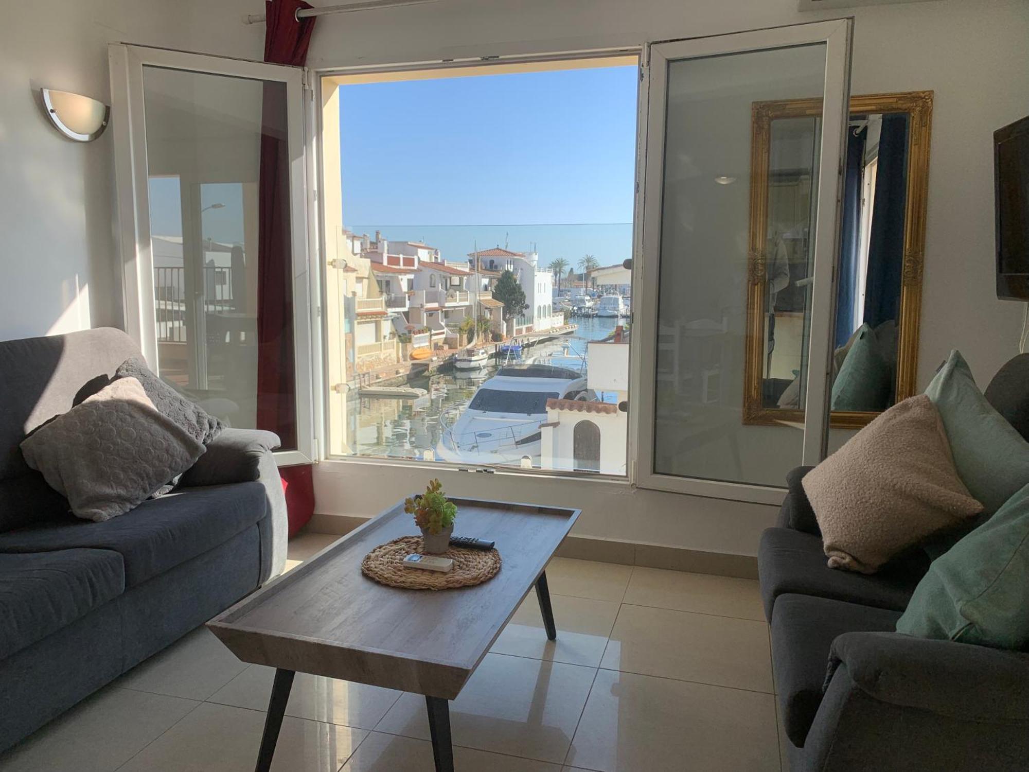 Waterside Apartment - Two Bedroom Empuriabrava Bagian luar foto