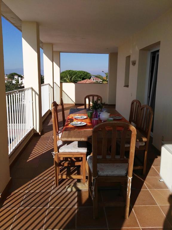 Waterside Apartment - Two Bedroom Empuriabrava Ruang foto